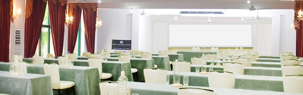 Oyo 290 Night Station Hotel Panadura Bagian luar foto